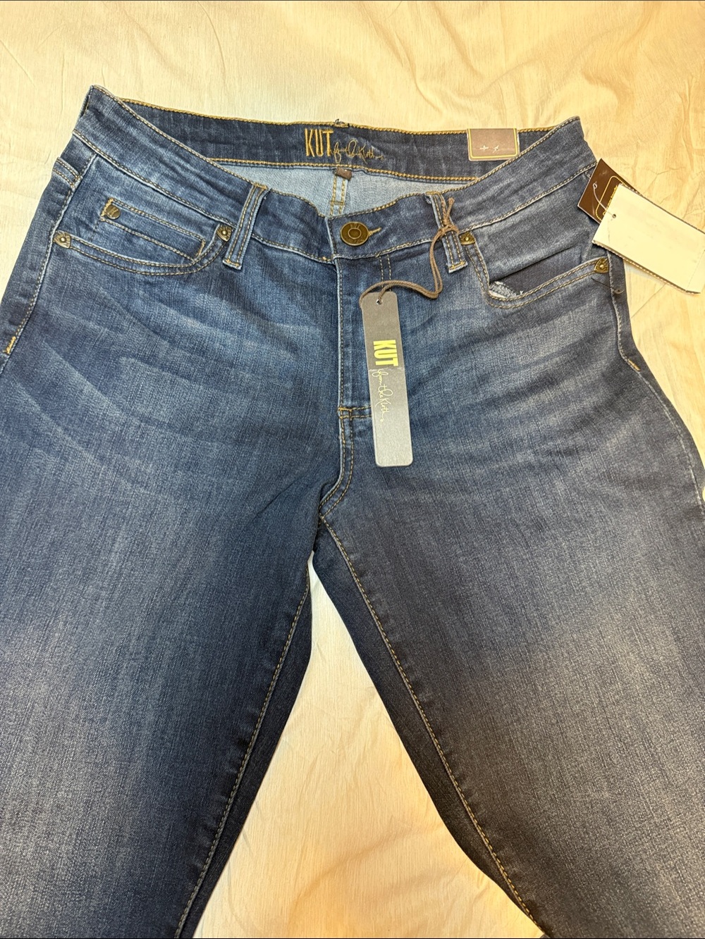 NWT size 4 Kut from the Kloth Katy Boyfriend Jean